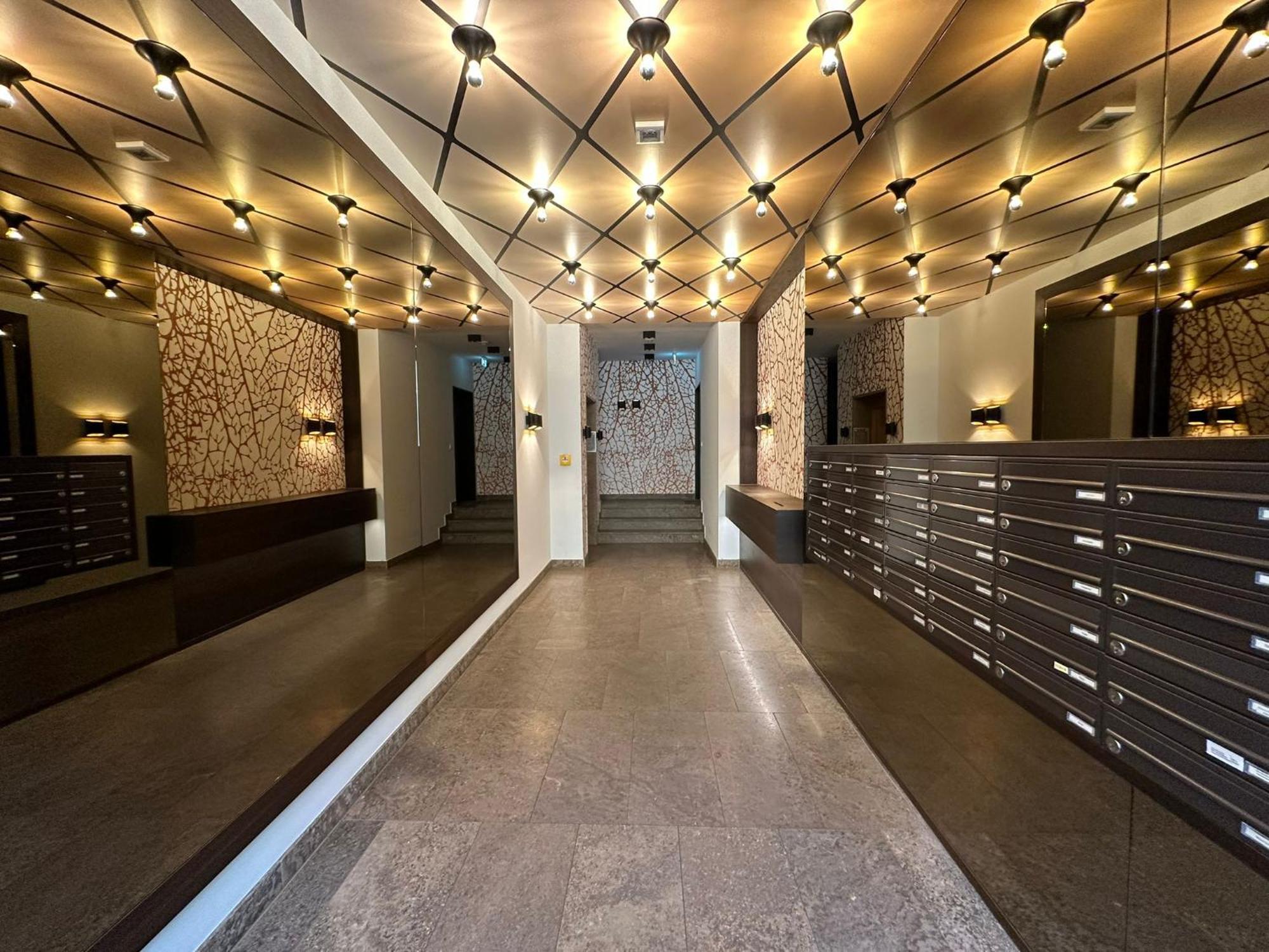 Either Private 2B2B Or Shared 1B1B, Luxury, Bright, Spacious Berlin Extérieur photo